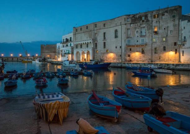 Ferienwohnung Palazzo Cacace Monopoli Exterior foto